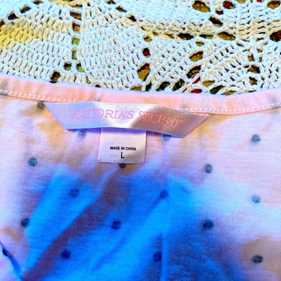 Victoria’s Secret women’s pajama top - Picture 3 of 5